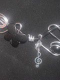 Collier papillon musique